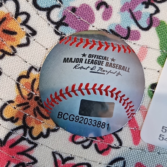 Florida Marlins New Era Cap. Watercolor Floral. New With Tags. 7 1/8. - Picture 10 of 16